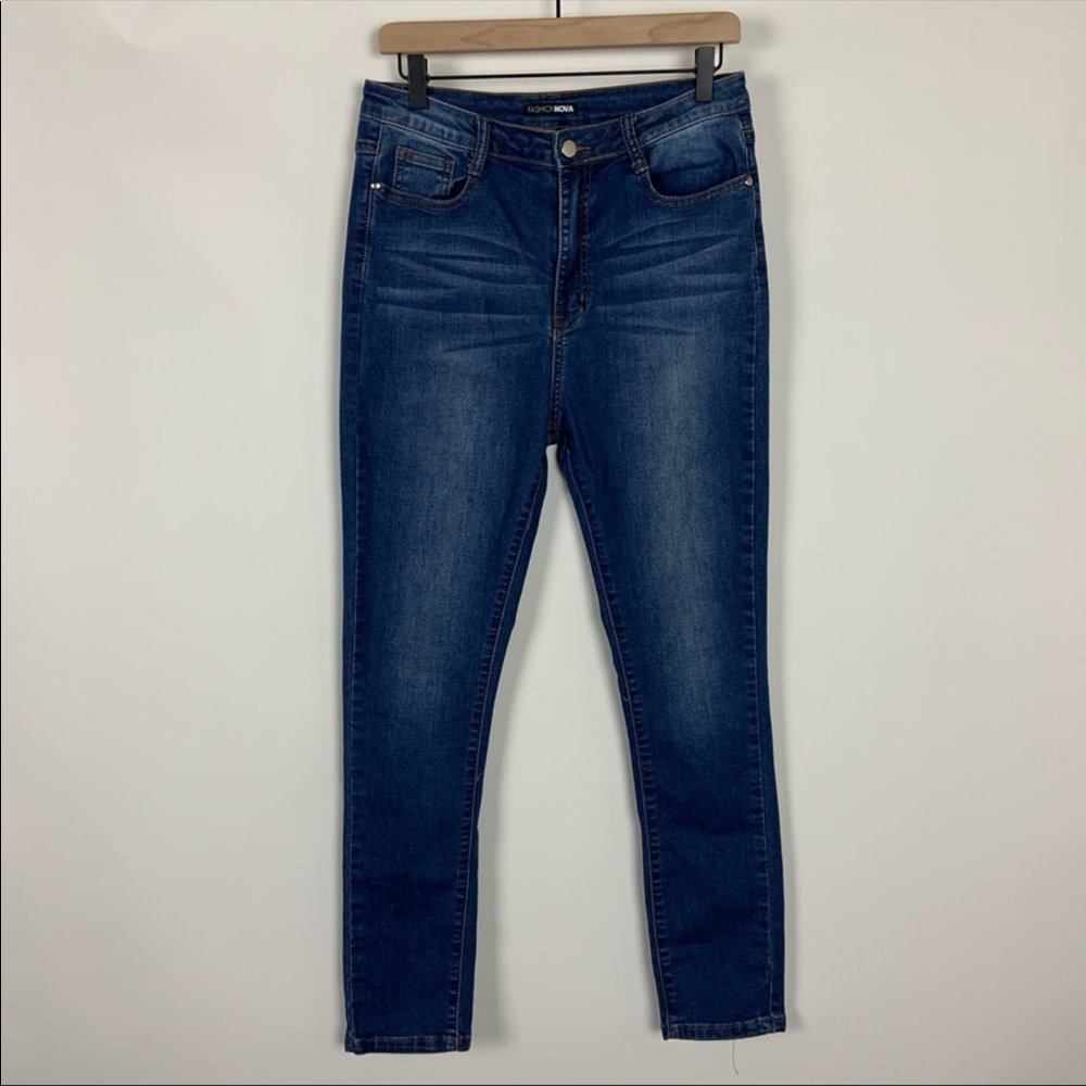 Fashion Nova Skinny Jeans High Rise